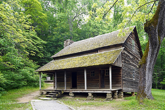 Tipton Place Cabin